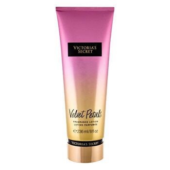 Victoria´s Secret Velvet Petals Body Lotion 236ml