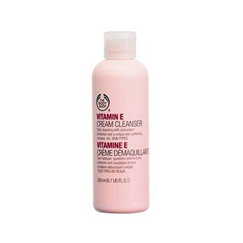 The Body Shop Cream Cleanser ( With Vitamin E ) 250ml